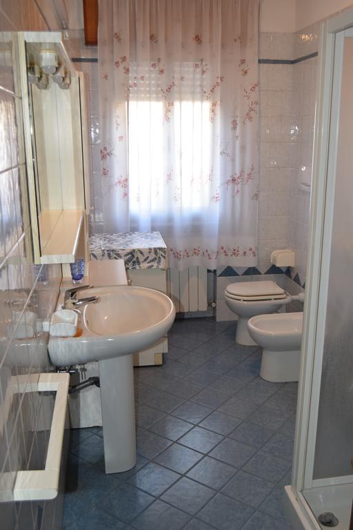 Casa Vacanza e per lavoro Elena e Carla Spinea Esterno foto